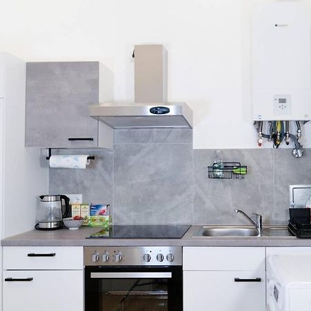 Zentrale & Ruhige 2 Zimmer - 42M² Apartamento Viena Exterior foto